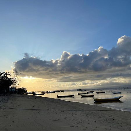 Mangrove Beach Hut Нуса Лембонган Екстериор снимка